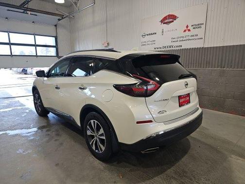 2022 Nissan Murano SV