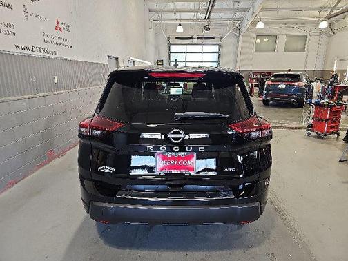 Super Black 2026 Nissan Rogue SV