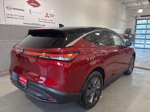 2025 Nissan Murano SL