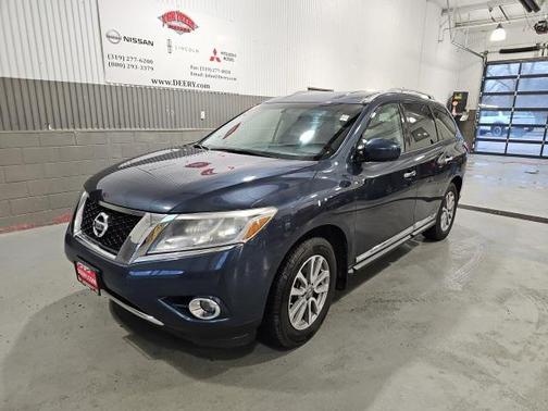 2016 Nissan Pathfinder SL