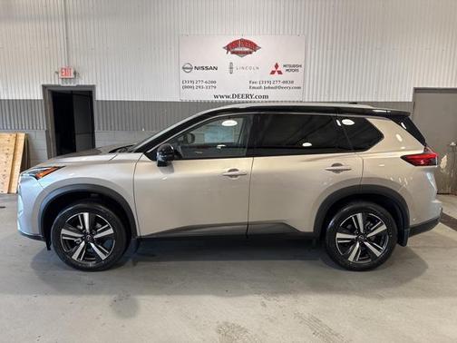 2025 Nissan Rogue SL