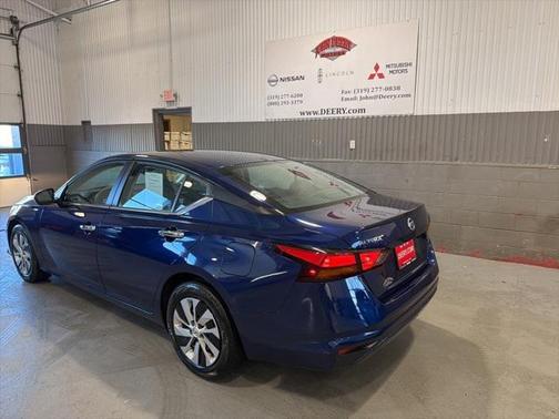 2022 Nissan Altima 2.5 S