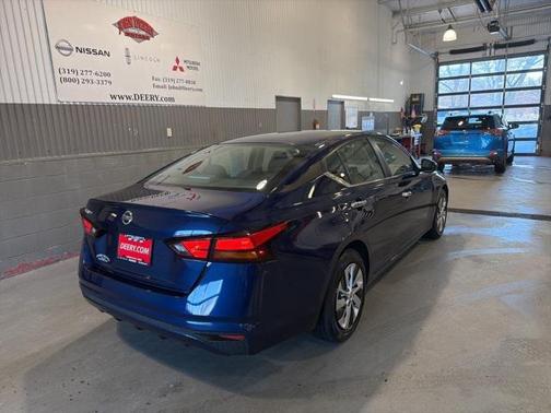 2022 Nissan Altima 2.5 S