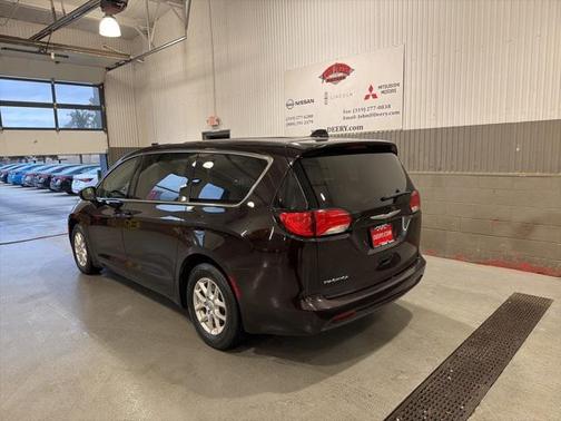 2017 Chrysler Pacifica Touring