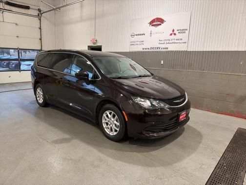 2017 Chrysler Pacifica Touring