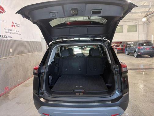 Super Black 2023 Nissan Rogue SV