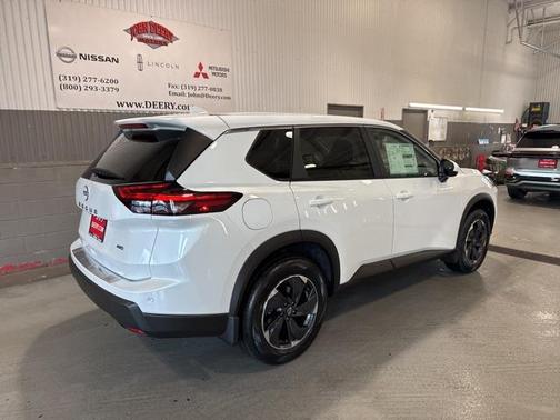 2025 Nissan Rogue SV