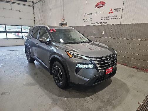 Gun Metallic 2025 Nissan Rogue SV