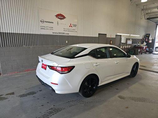 2022 Nissan Sentra SR