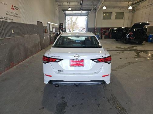 2022 Nissan Sentra SR