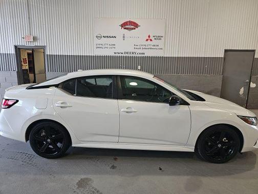 2022 Nissan Sentra SR