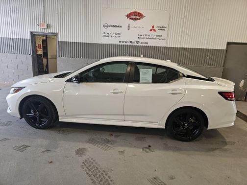 2022 Nissan Sentra SR