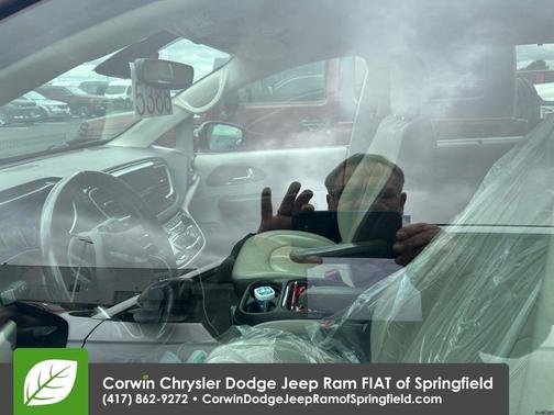 2018 Chrysler Pacifica Touring-L