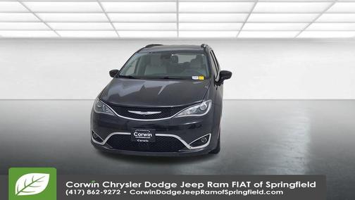 2018 Chrysler Pacifica Touring-L