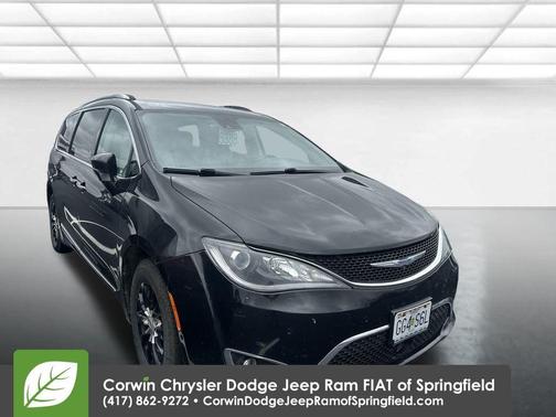 2018 Chrysler Pacifica Touring-L
