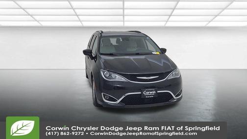 2018 Chrysler Pacifica Touring-L