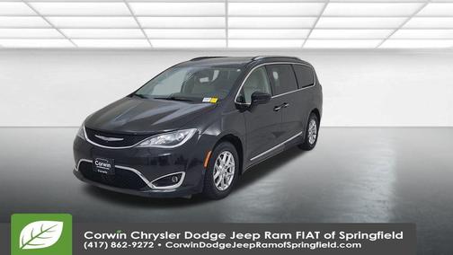 2018 Chrysler Pacifica Touring-L