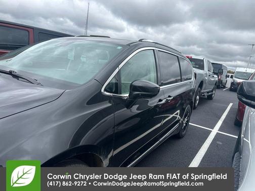 2018 Chrysler Pacifica Touring-L