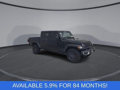 Black Clearcoat 2026 Jeep Gladiator Sport