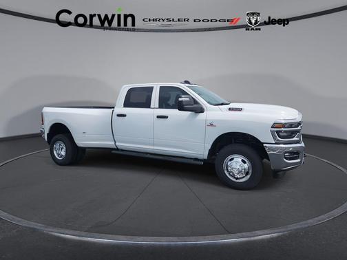 Bright White Clearcoat 2026 RAM 3500 Tradesman