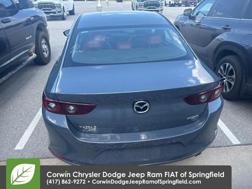 2023 Mazda Mazda3 2.5 S Carbon Edition