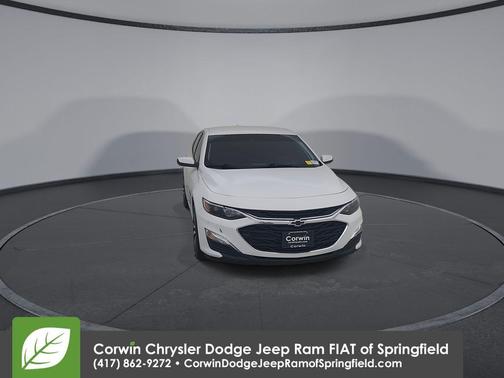 Summit White 2024 Chevrolet Malibu RS