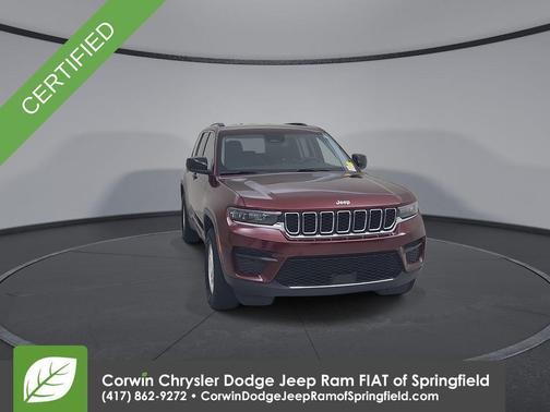 Velvet Red Pearlcoat 2023 Jeep Grand Cherokee Laredo