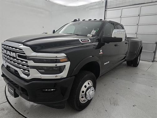 2025 RAM 3500 Limited