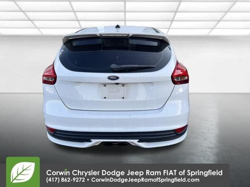 2018 Ford Focus ST Base