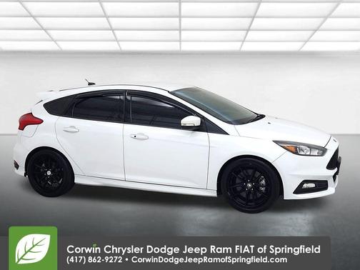 2018 Ford Focus ST Base