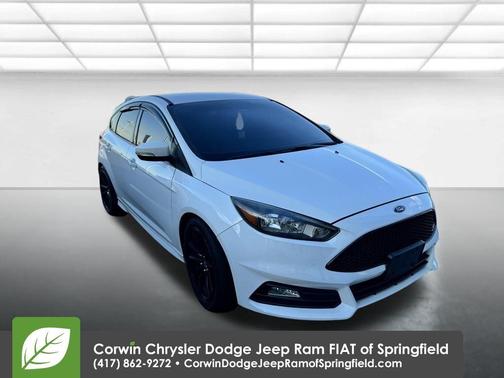 2018 Ford Focus ST Base