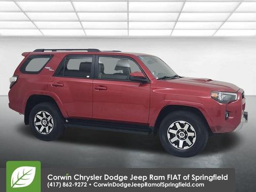 2024 Toyota 4Runner TRD Off Road