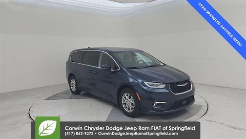 2023 Chrysler Pacifica Touring-L