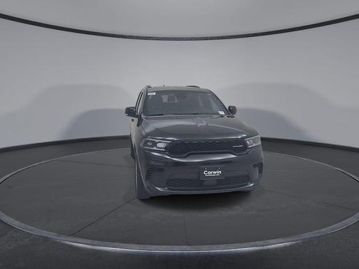 DB Black Crystal Clearcoat 2026 Dodge Durango GT