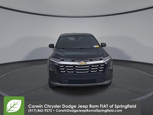 Mosaic Black Metallic 2026 Chevrolet Equinox LT
