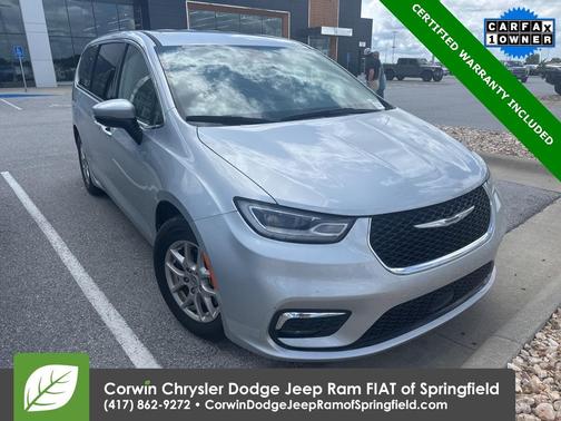 2023 Chrysler Pacifica Touring-L