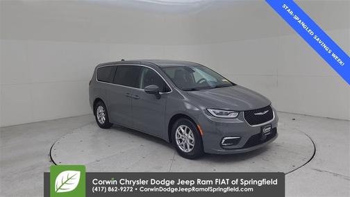 2023 Chrysler Pacifica Touring-L