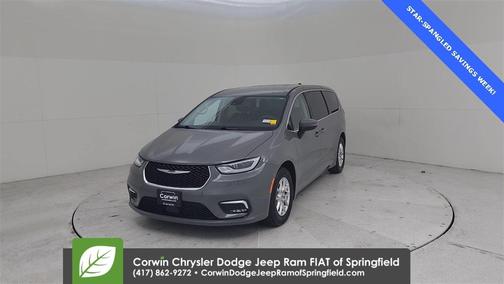 2023 Chrysler Pacifica Touring-L
