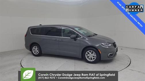 2023 Chrysler Pacifica Touring-L