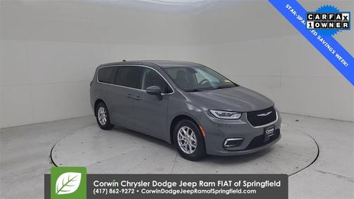 2023 Chrysler Pacifica Touring-L