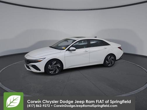 White 2025 Hyundai ELANTRA Limited
