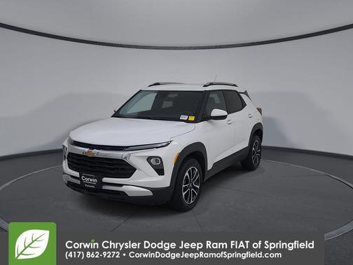 Summit White 2025 Chevrolet Trailblazer LT