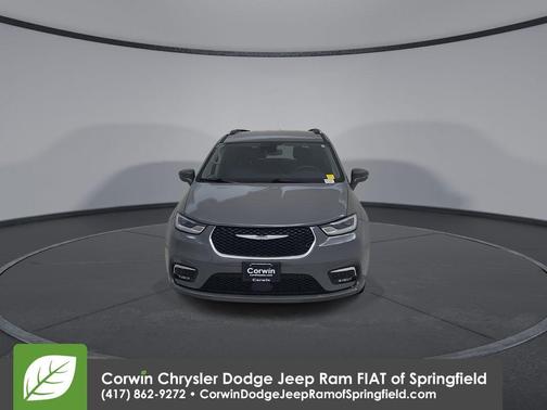 Ceramic Gray Clearcoat 2021 Chrysler Pacifica Touring-L