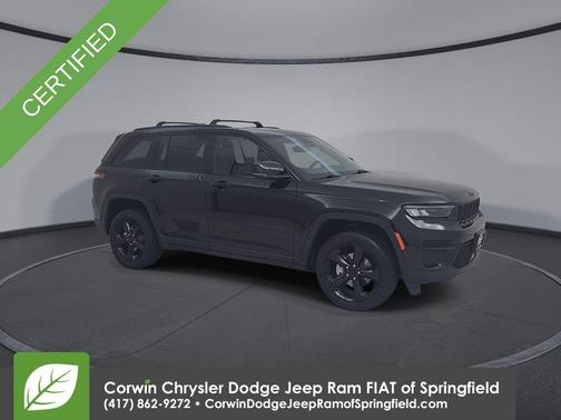 Diamond Black 2023 Jeep Grand Cherokee Altitude