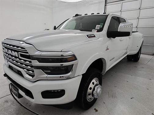 2025 RAM 3500 Limited