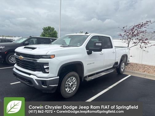 Summit White 2025 Chevrolet Silverado 2500 LT