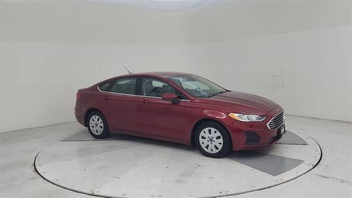 2019 Ford Fusion S