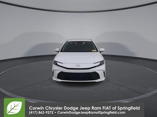 Ice 2026 Toyota Camry LE