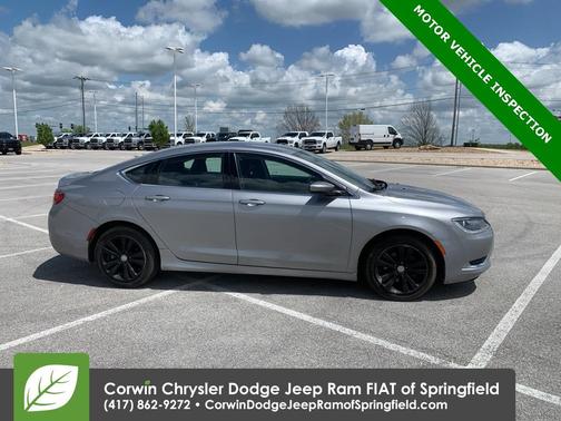 2016 Chrysler 200 Limited
