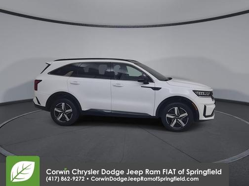 Glacial White Pearl 2021 Kia Sorento EX